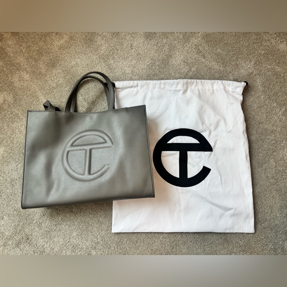 LIKE NEW MEDIUM Telfar Medium Shopping Bag Grey